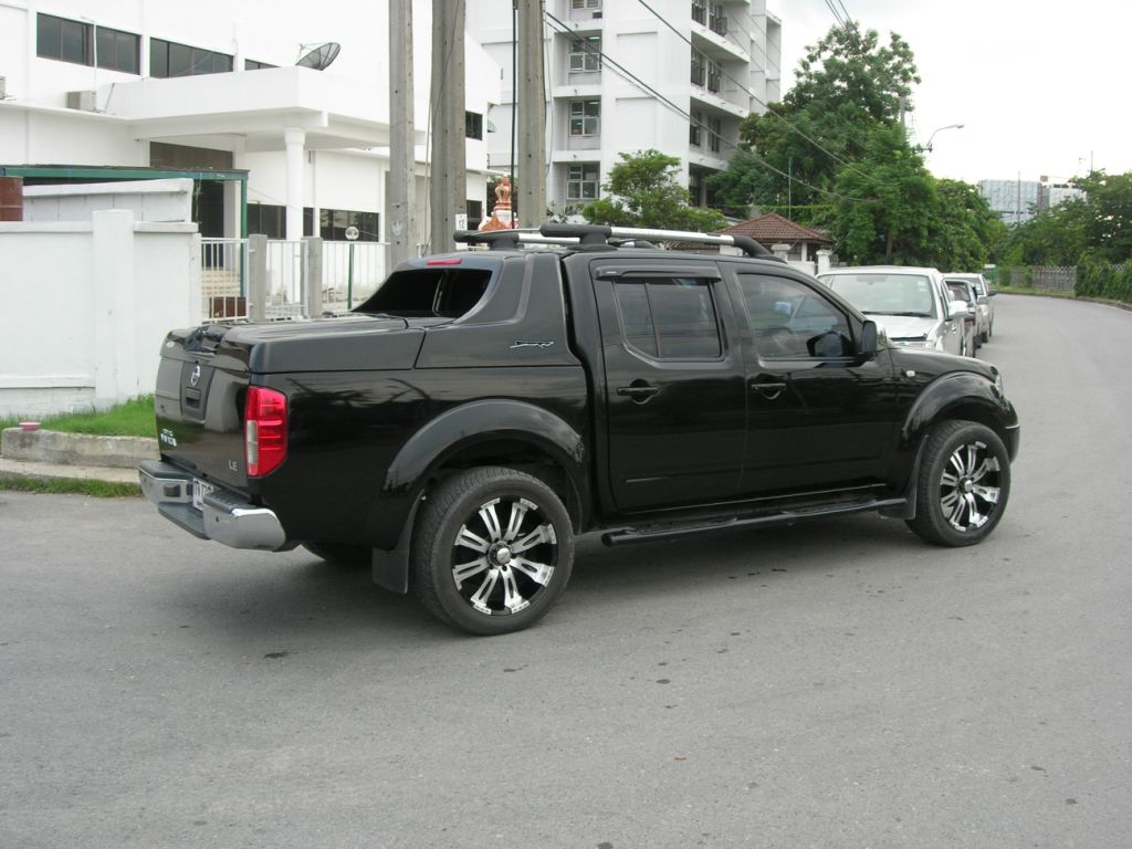 Nissan Pickup Navara Tuning